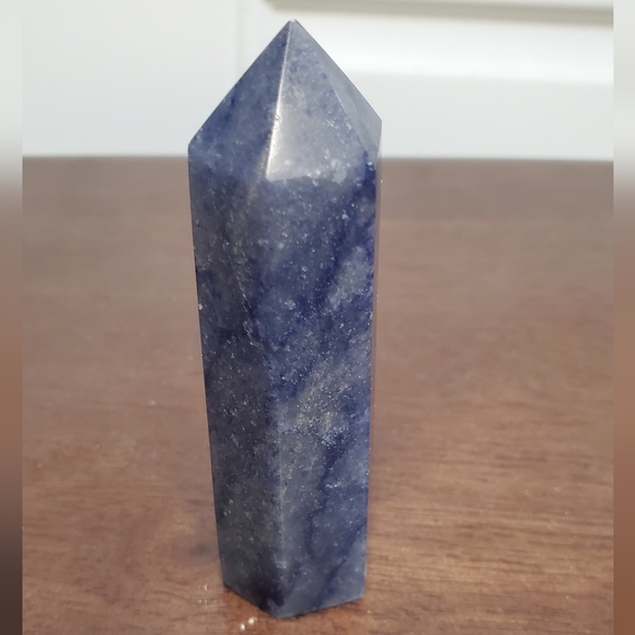 Fluorite Crystal Tower - Picture 3 of 9